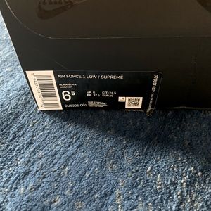 Air Force 1 low supreme black USED
